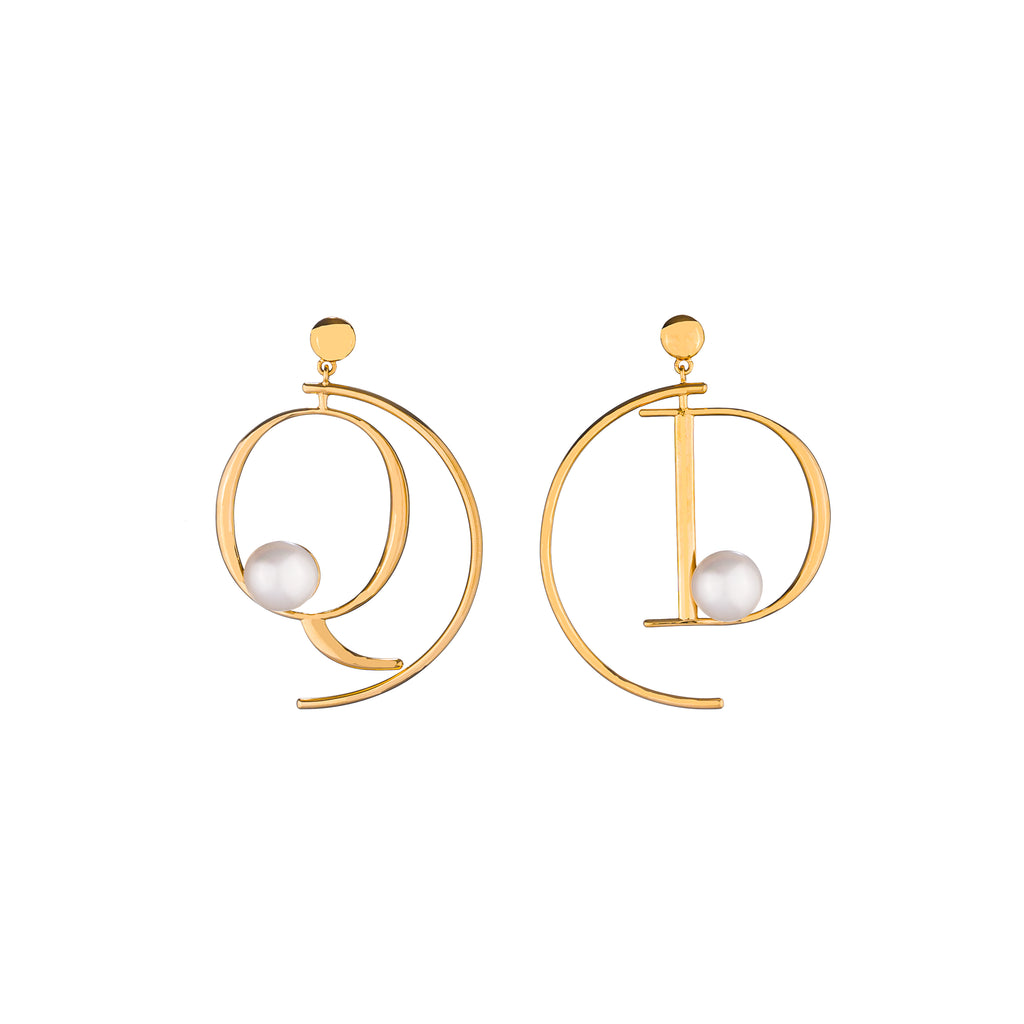 Q+D Half Hoop Earrings GOLD
