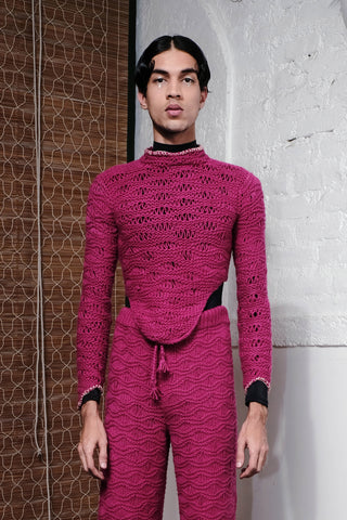 KNOT TIE LOOP TOP IN MAGENTA