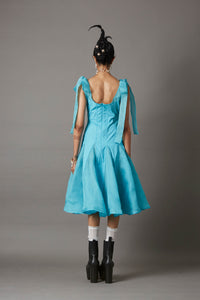 FLOW DRESS IN POWDER BLUE