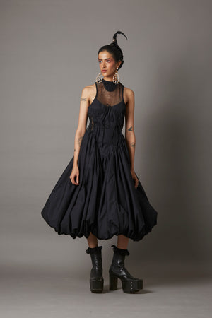 BILLOW DRESS IN BLACK