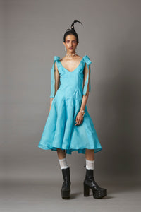 FLOW DRESS IN POWDER BLUE