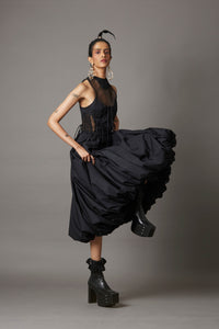 BILLOW DRESS IN BLACK