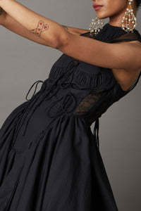 BILLOW DRESS IN BLACK