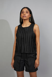 EXPOSED SEAMS VEST