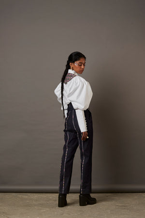DENIM PANTS WITH HANDWOVEN BANARASI BROCADE DETAILS IN GREY