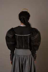 U FRONT BILLOWED BLOUSE WITH HANDWOVEN BANARASI TAPE IN BLACK