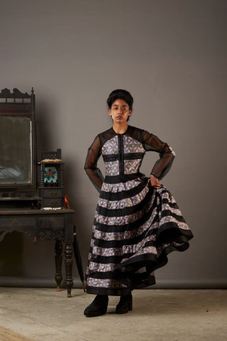 TULLE DRESS WITH HANDWOVEN BANARASI BROCADE PANELS IN BLACK