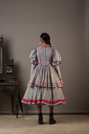 ELISE FT. ÉLISE SILK CHANDERI DRESS WITH CONTRAST DETAILS