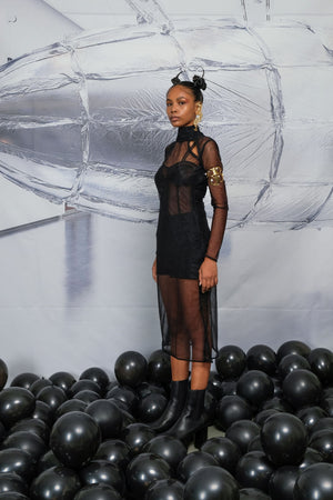 BODY BODY BODY DRESS IN BLACK