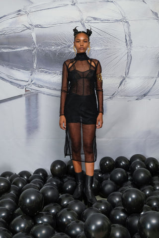 BODY BODY BODY DRESS IN BLACK